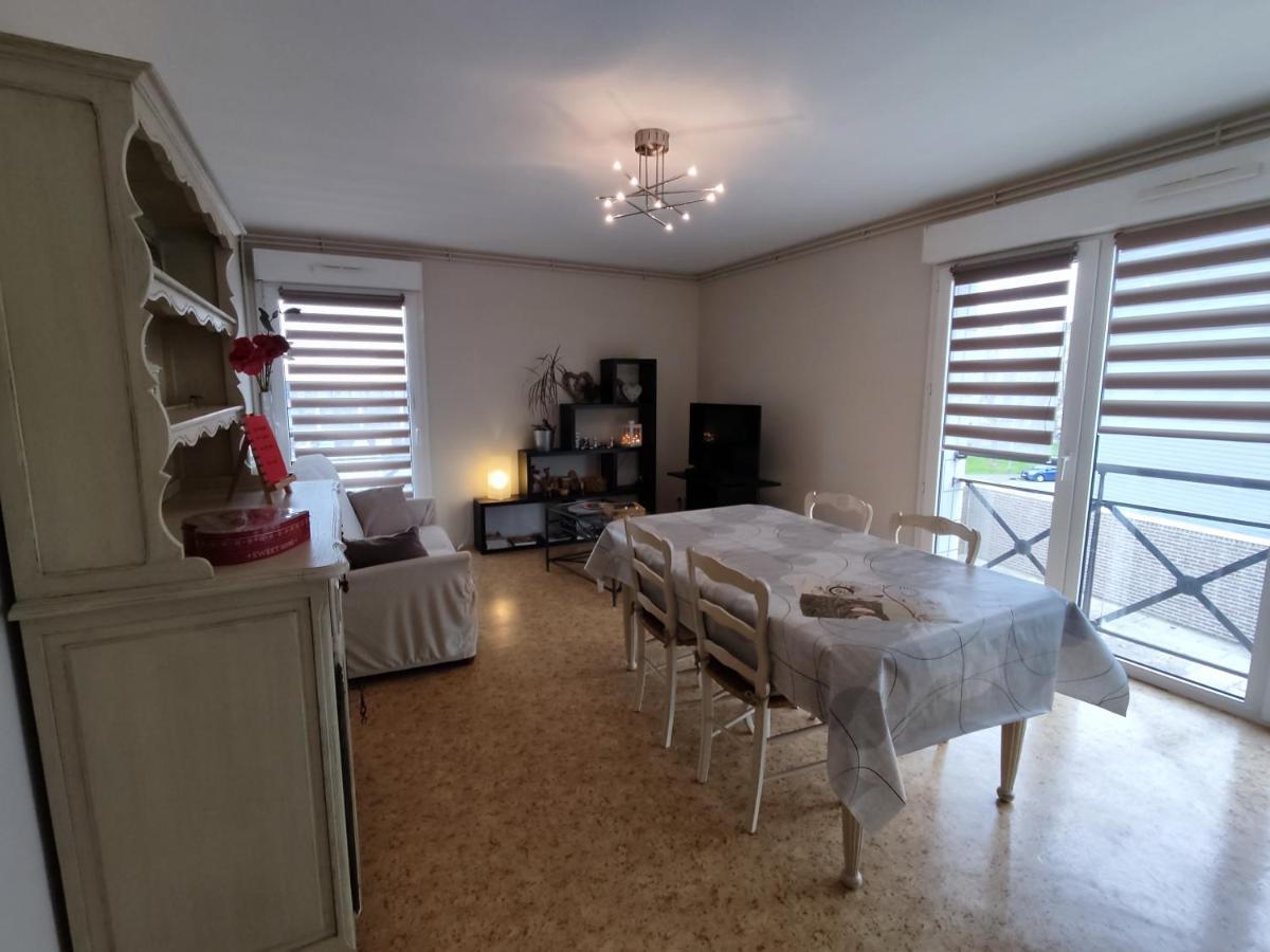 Nid Douillet Au Coeur De Rosendael,Tres Bien Situe Apartment Dunkirk Bagian luar foto