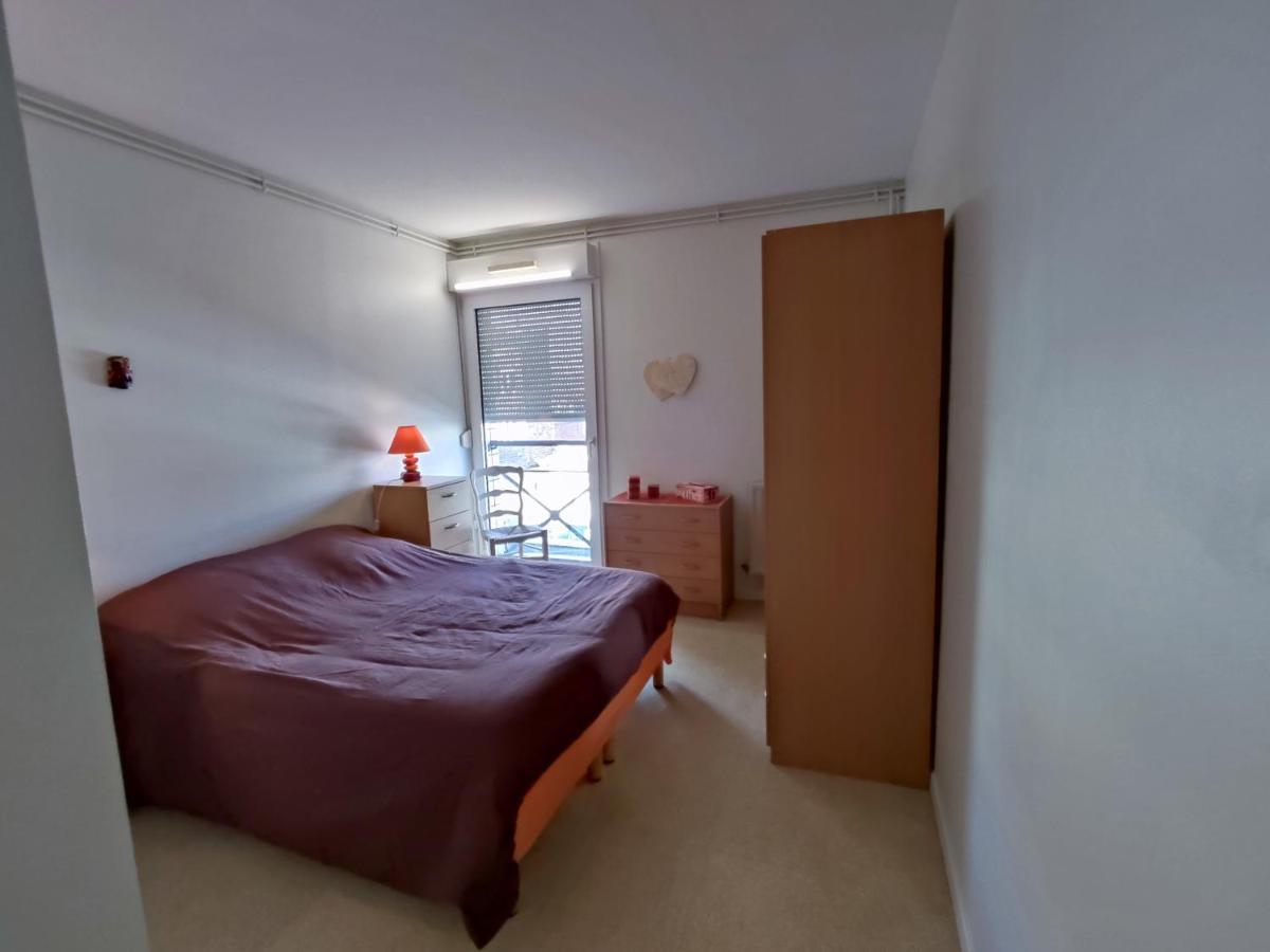 Nid Douillet Au Coeur De Rosendael,Tres Bien Situe Apartment Dunkirk Bagian luar foto