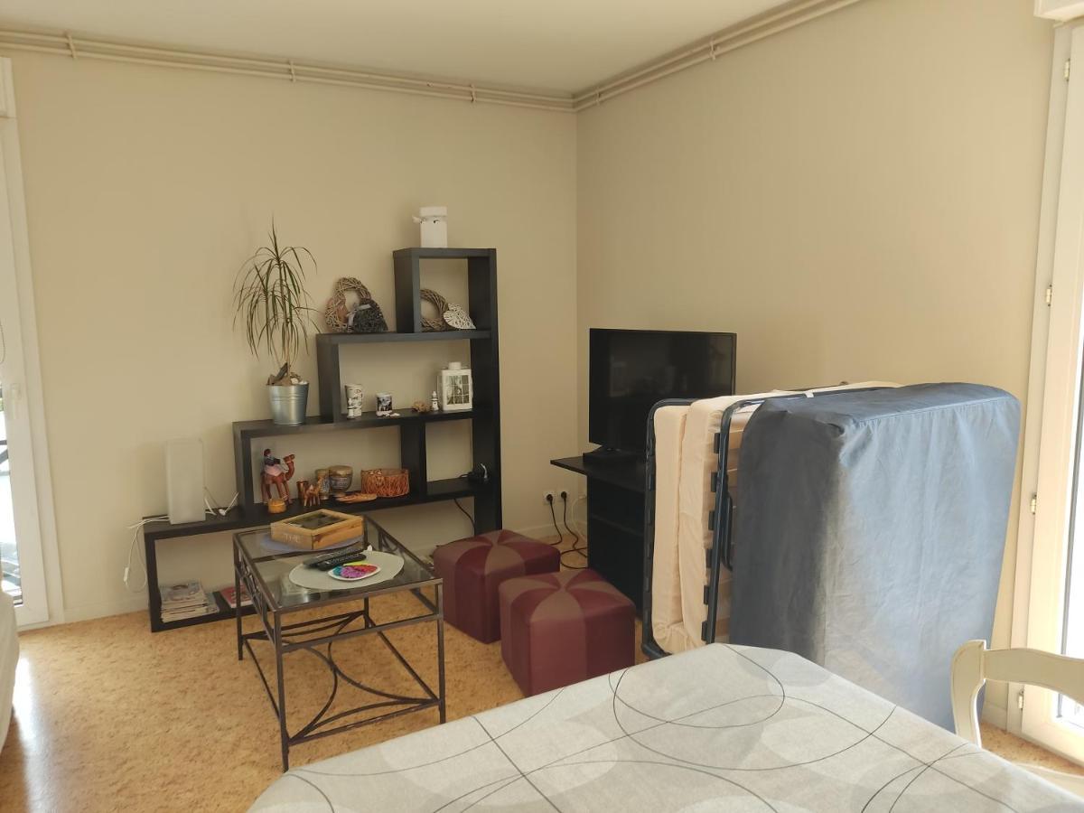 Nid Douillet Au Coeur De Rosendael,Tres Bien Situe Apartment Dunkirk Bagian luar foto